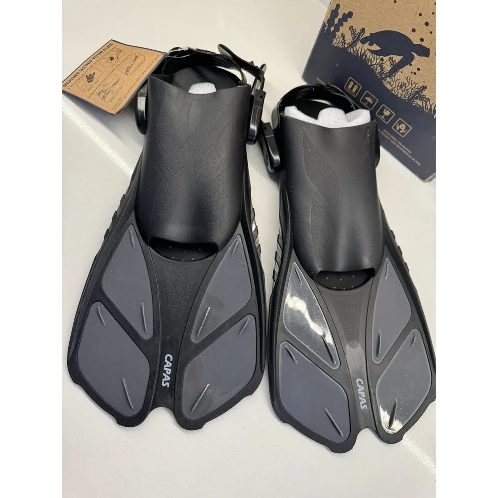 Capas Snorkel Fins Black Adult S/M 4.5-8.5 Swim Diving Flippers Adjustable